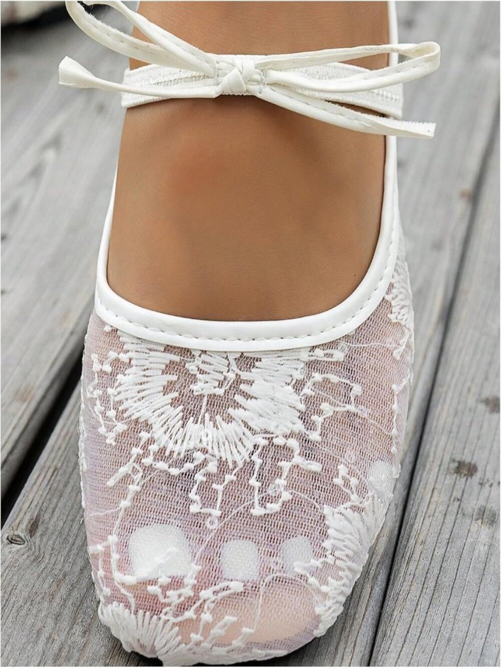 Women's Light White Closed Toe Floral Lace Mesh Comfortable Pull On Ballet Flats - Picture 5 of 5
